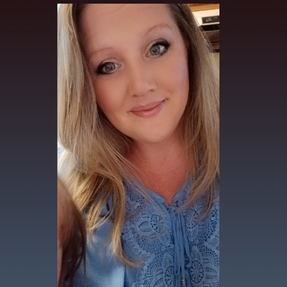 Meet your Posher, Skye - Picture 4 of 4